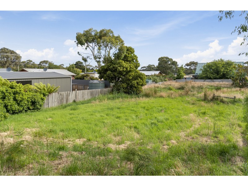 2 Parker Street, Carlton TAS 7173