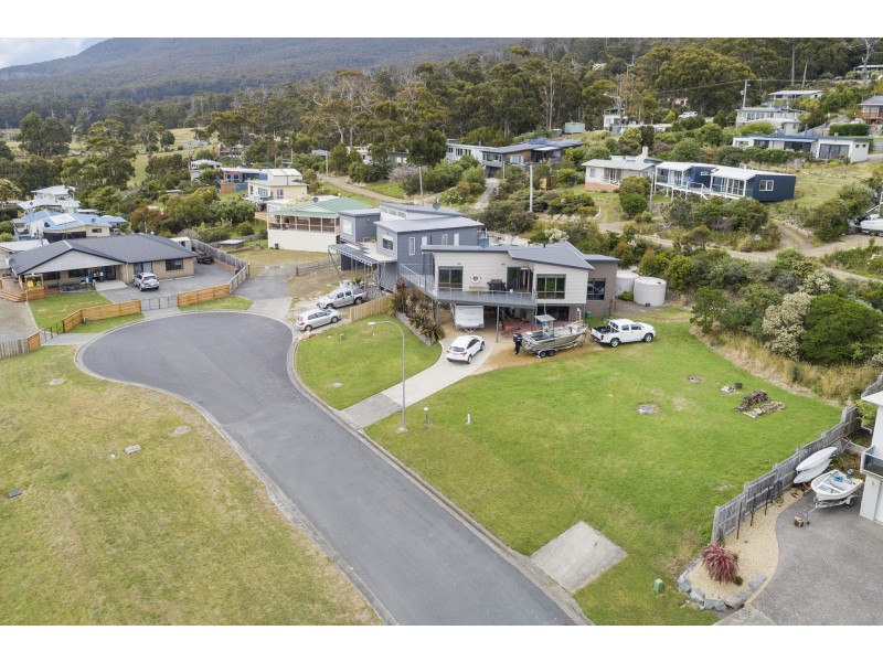 4 Caribbean Court, Eaglehawk Neck TAS 7179