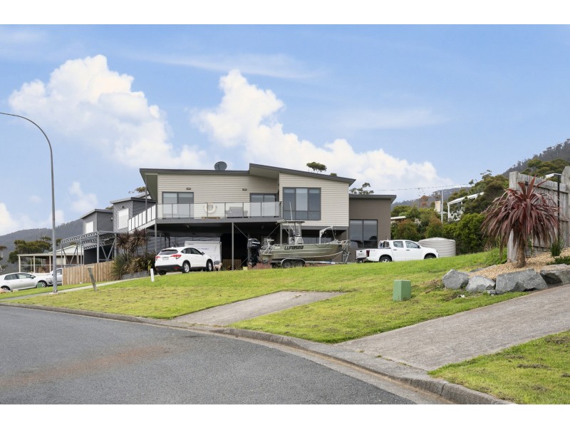 4 Caribbean Court, Eaglehawk Neck TAS 7179
