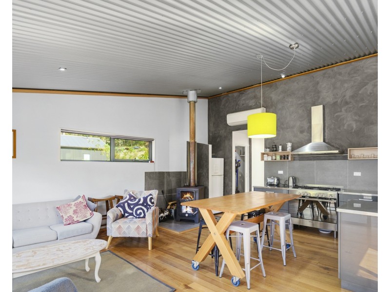 186 Old Jetty Road, Eaglehawk Neck TAS 7179