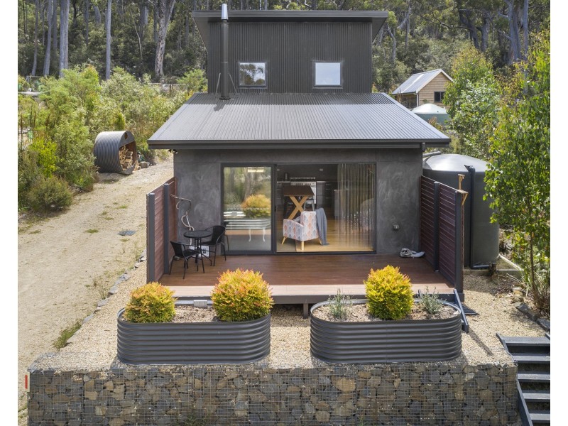 186 Old Jetty Road, Eaglehawk Neck TAS 7179