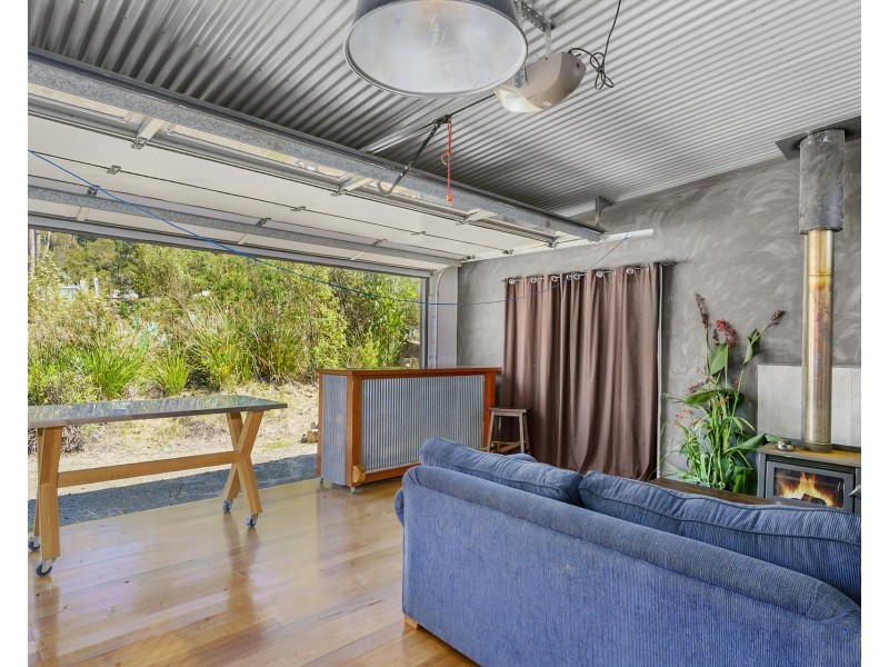 186 Old Jetty Road, Eaglehawk Neck TAS 7179