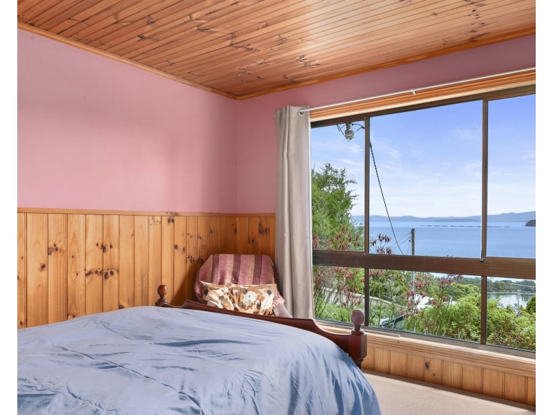 78 Lagoon Road, White Beach TAS 7184