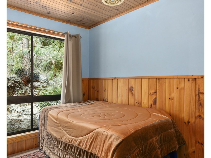 78 Lagoon Road, White Beach TAS 7184