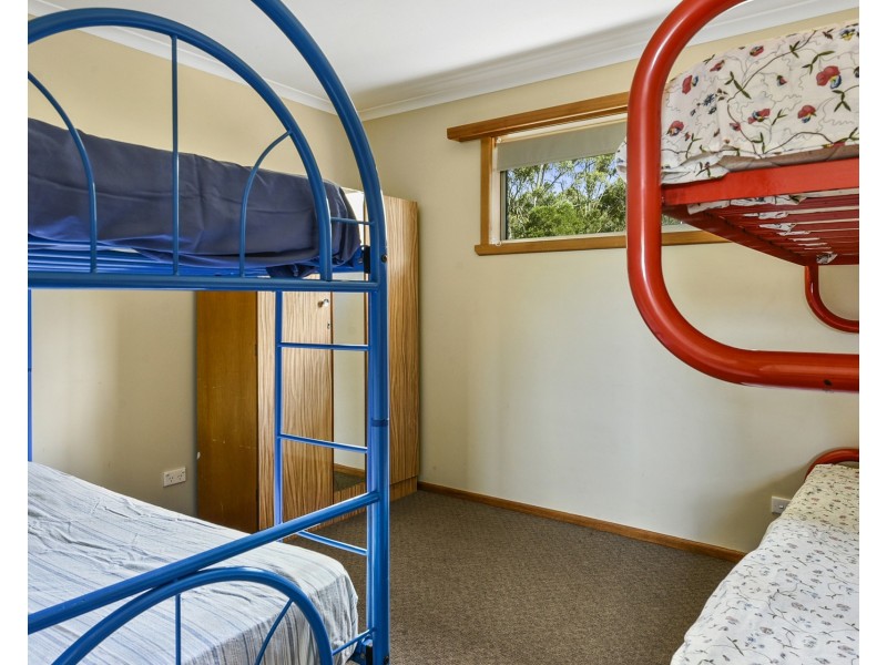 11 Noyes Road, White Beach TAS 7184