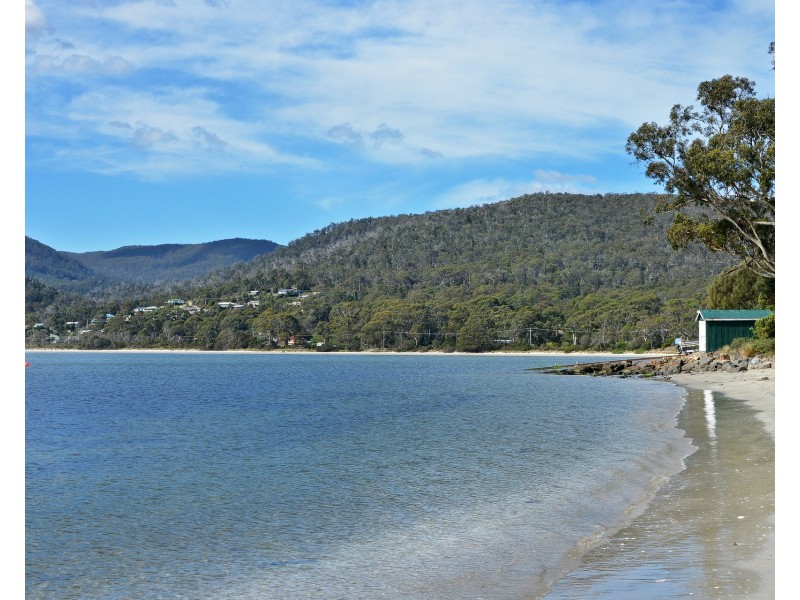 11 Noyes Road, White Beach TAS 7184