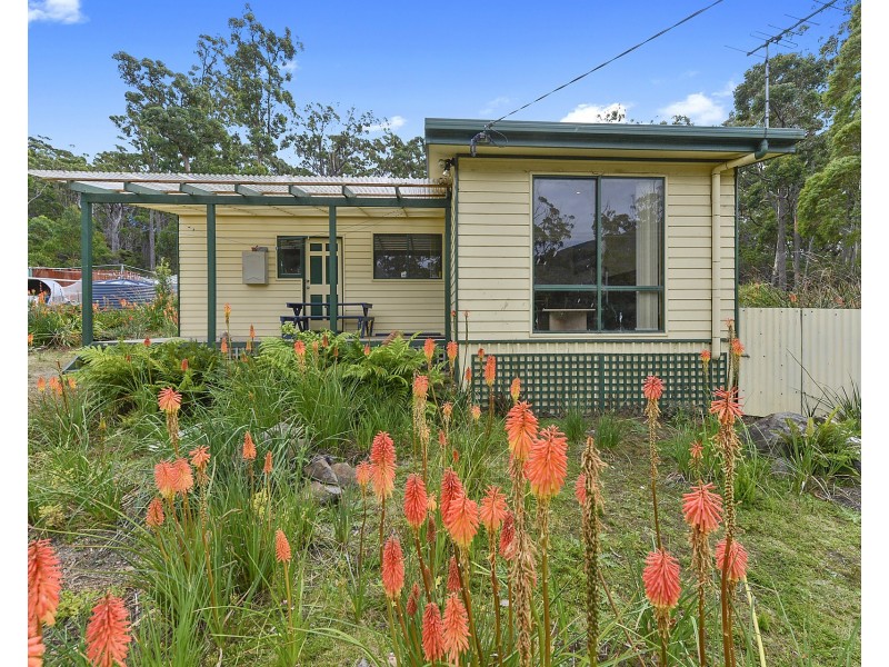 144 Old Jetty Road, Eaglehawk Neck TAS 7179
