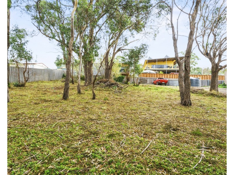 16 Little Falcon Street, Primrose Sands TAS 7173