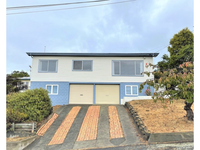 8 Beverley Grove, West Moonah TAS 7009