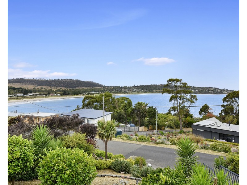 4 Carlton Bluff Road, Primrose Sands TAS 7173