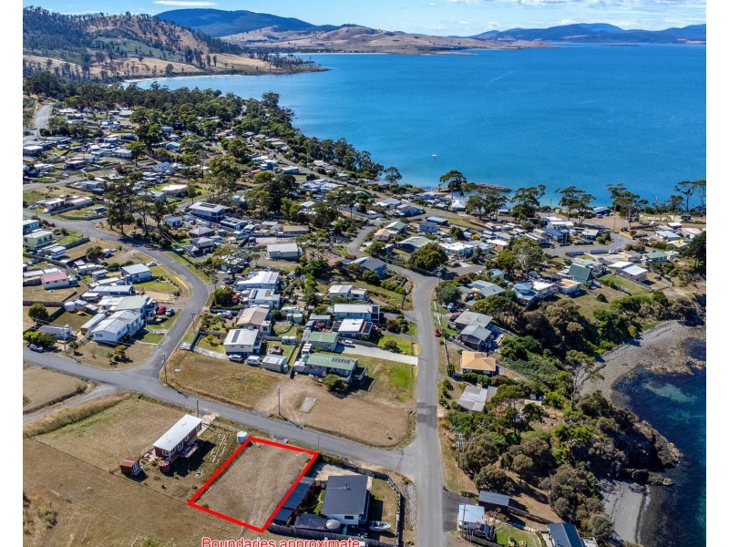 2 Norfolk Crescent, Primrose Sands TAS 7173