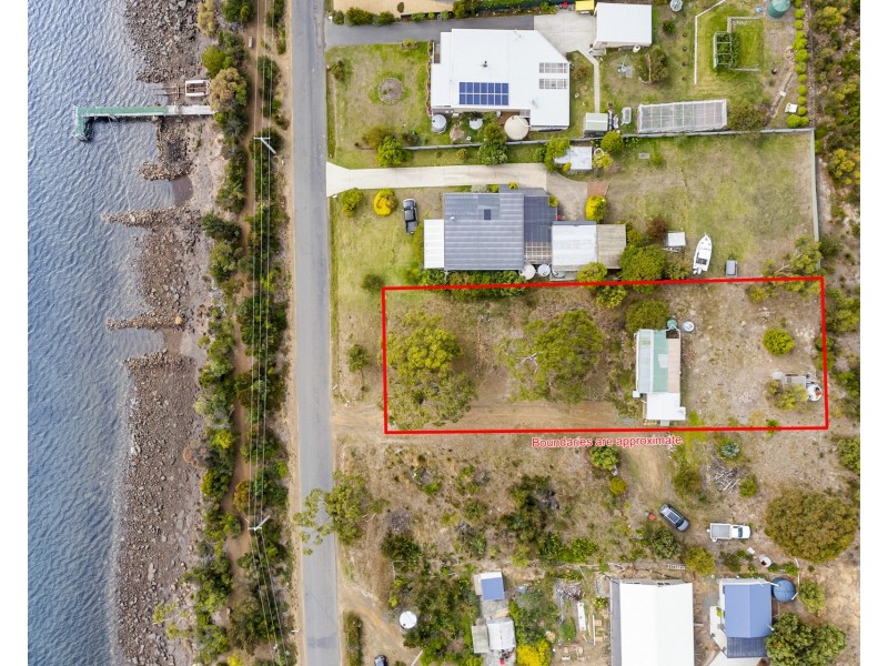 77 Sommers Bay Road, Murdunna TAS 7178