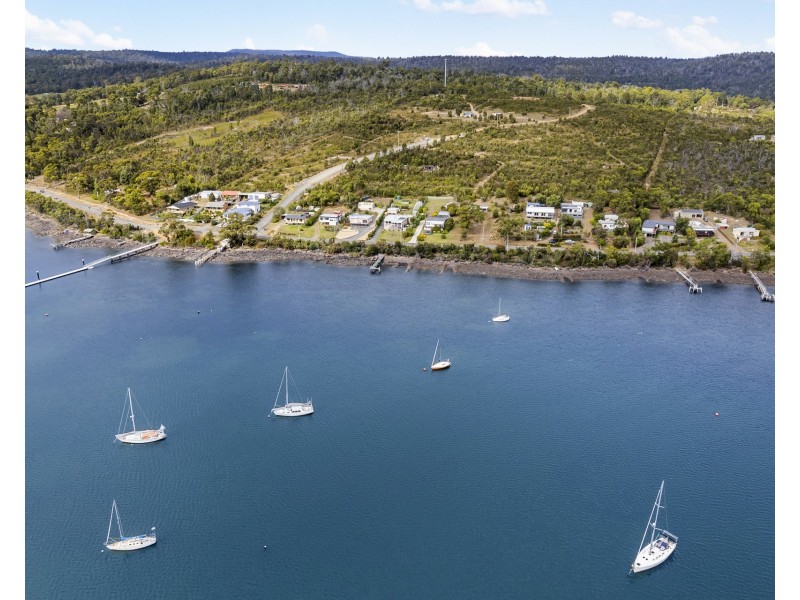 77 Sommers Bay Road, Murdunna TAS 7178