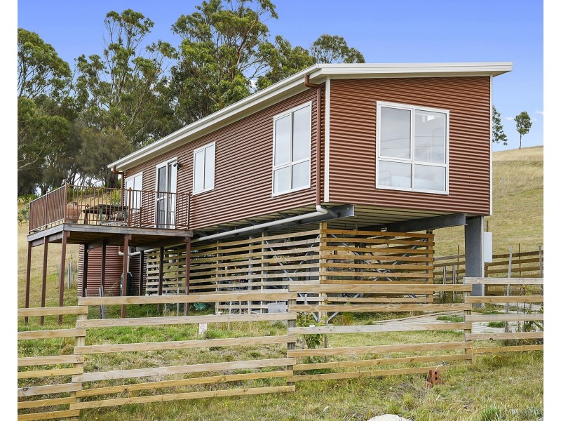 4 Norfolk Crescent, Primrose Sands TAS 7173
