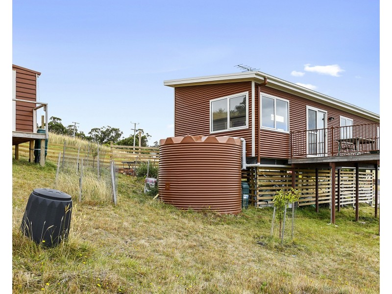 4 Norfolk Crescent, Primrose Sands TAS 7173