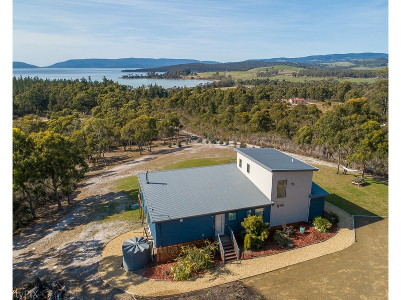 75 Gwandalan Road, Saltwater River TAS 7186