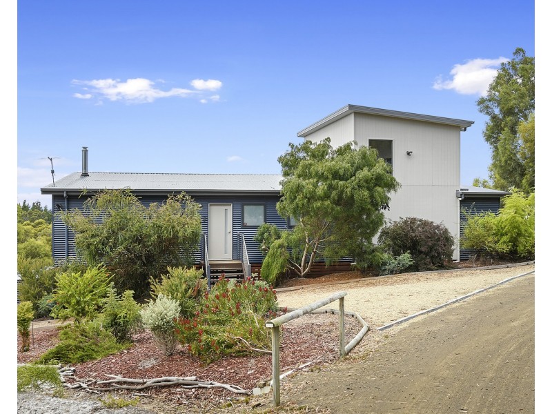 75 Gwandalan Road, Saltwater River TAS 7186