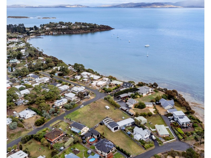 36 Jetty Road, Dodges Ferry TAS 7173
