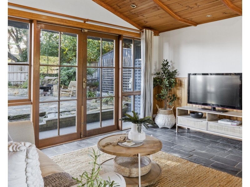 3 Leenaa Street, Carlton TAS 7173