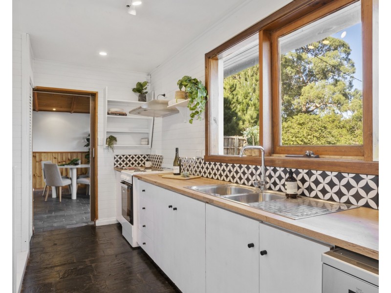 3 Leenaa Street, Carlton TAS 7173