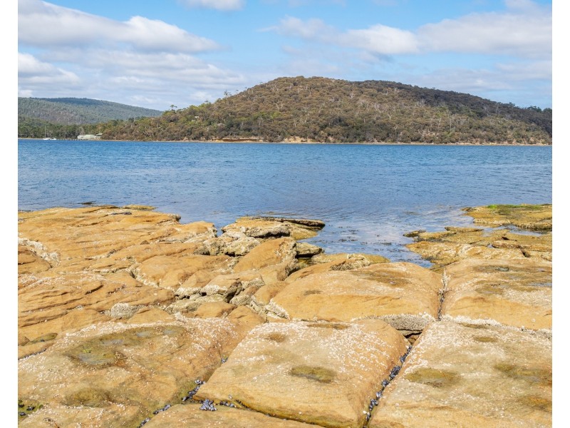 Lot 1 Roaring Beach Road, Nubeena TAS 7184