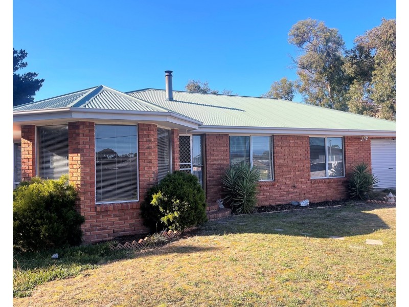 18 Neagarra Street, Dodges Ferry TAS 7173