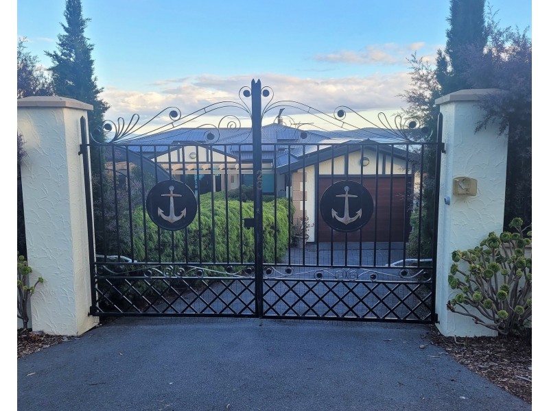 23 Susans Bay Road, Primrose Sands TAS 7173