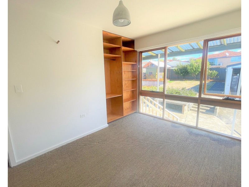 28 Third Avenue, Midway Point TAS 7171