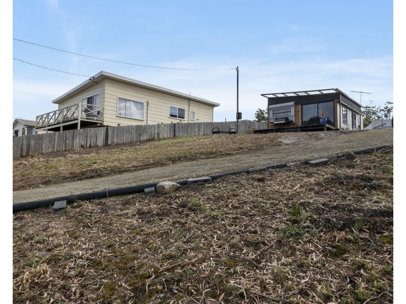 13 Broom Street, Primrose Sands TAS 7173