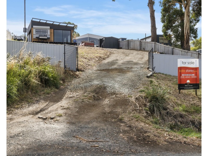 13 Broom Street, Primrose Sands TAS 7173