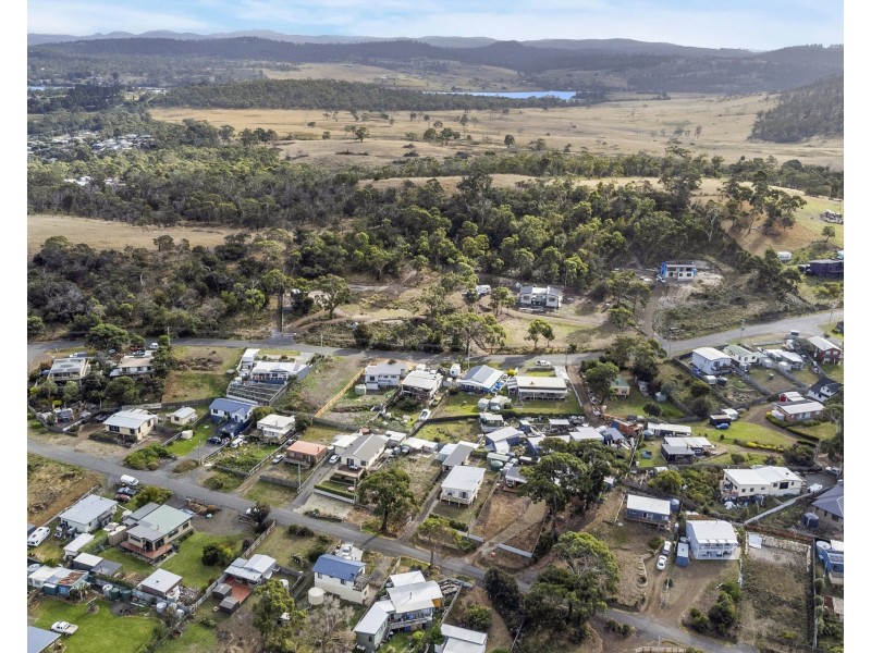13 Broom Street, Primrose Sands TAS 7173