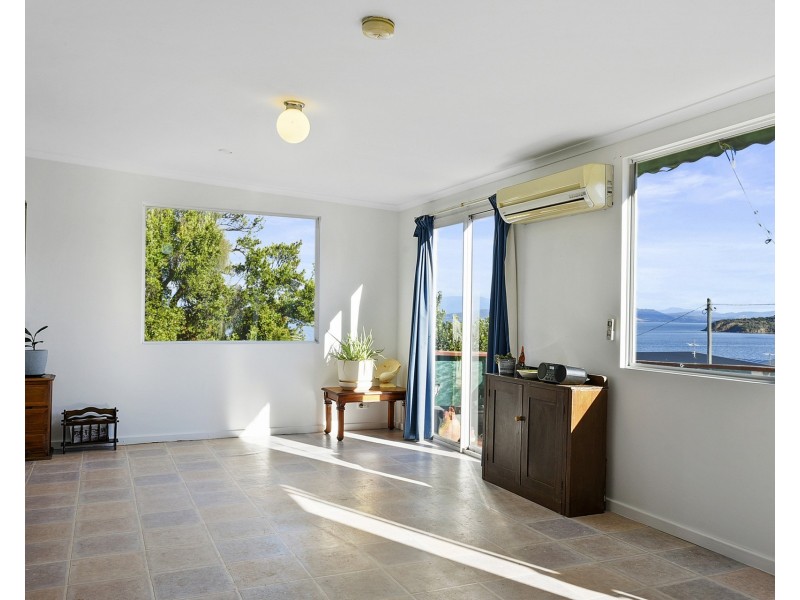 70 Grevillea Street, Primrose Sands TAS 7173