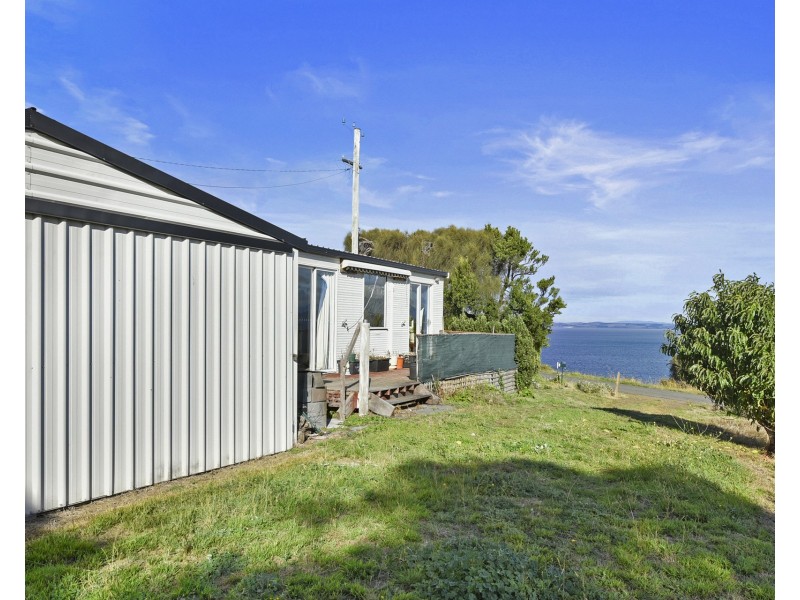 70 Grevillea Street, Primrose Sands TAS 7173