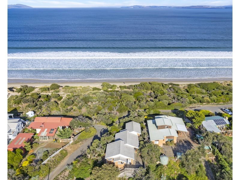 9 Ocean Grove, Carlton TAS 7173