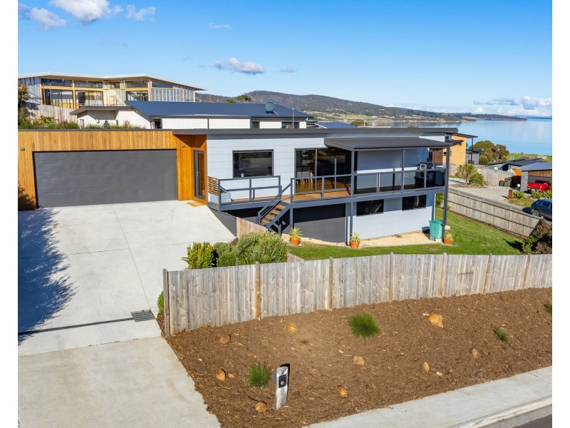 2 Windsmith Road, Oakdowns TAS 7019