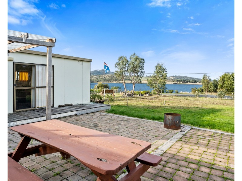 20 Dunalley Esplanade, Dunalley TAS 7177