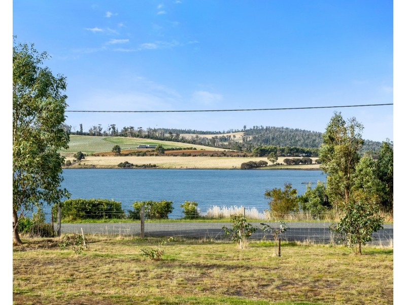 20 Dunalley Esplanade, Dunalley TAS 7177