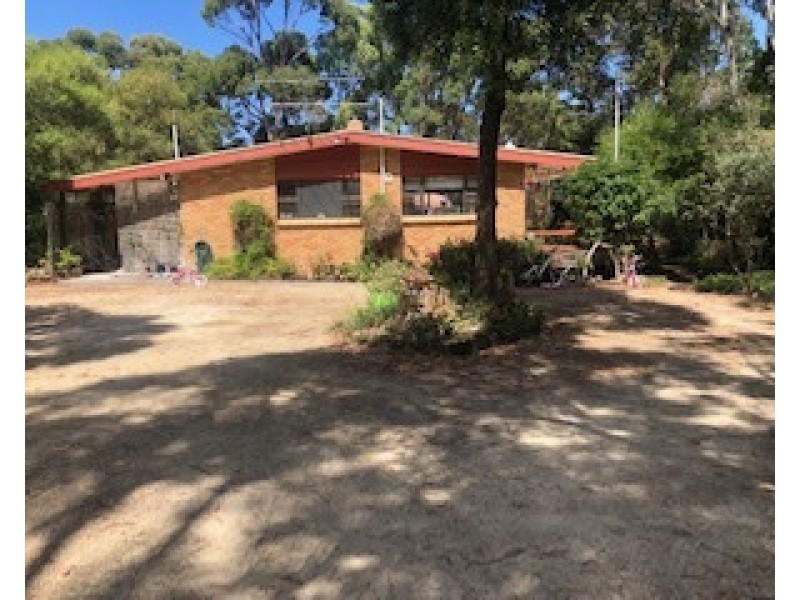 17 Peppermint Drive, White Beach TAS 7184