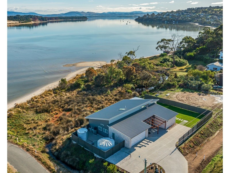 45 Richards Avenue, Dodges Ferry TAS 7173