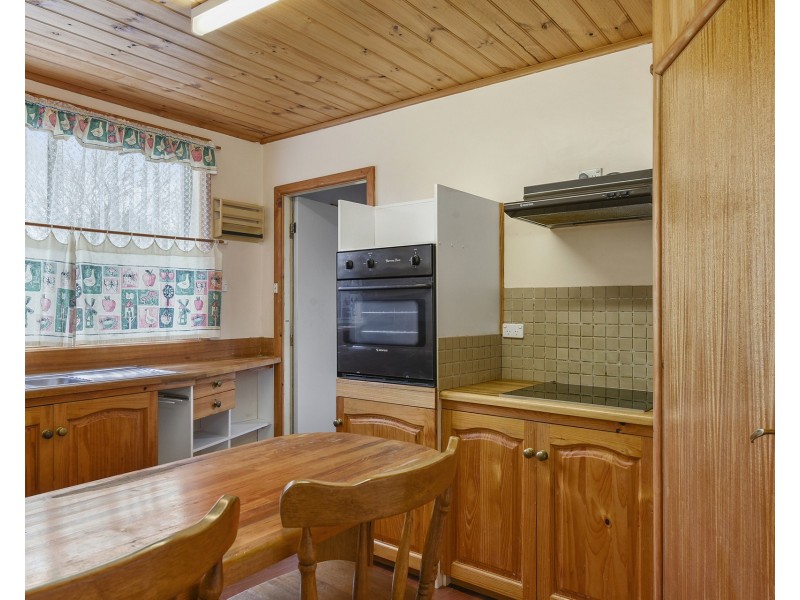 9 Jetty Road, Dodges Ferry TAS 7173
