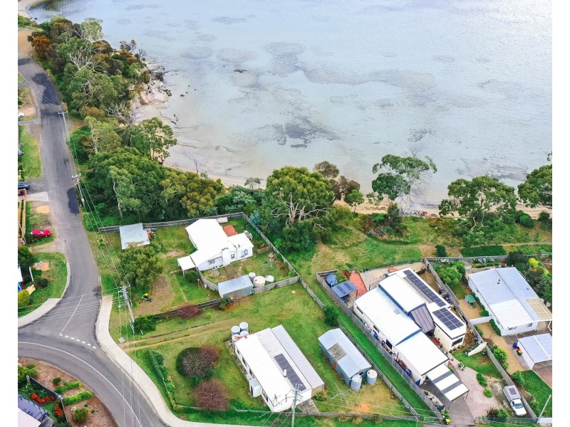 9 Jetty Road, Dodges Ferry TAS 7173