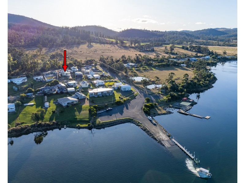6 Longs Road, Boomer Bay TAS 7177