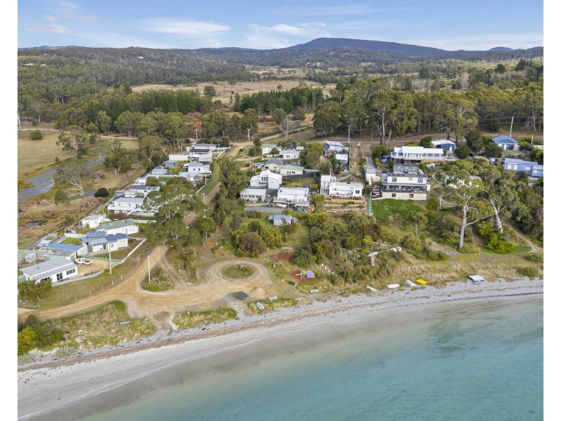 17 Sloping Main Drive, Sloping Main TAS 7186