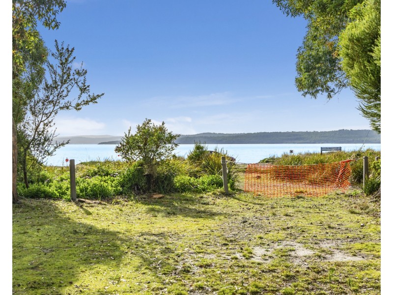 17 Sloping Main Drive, Sloping Main TAS 7186