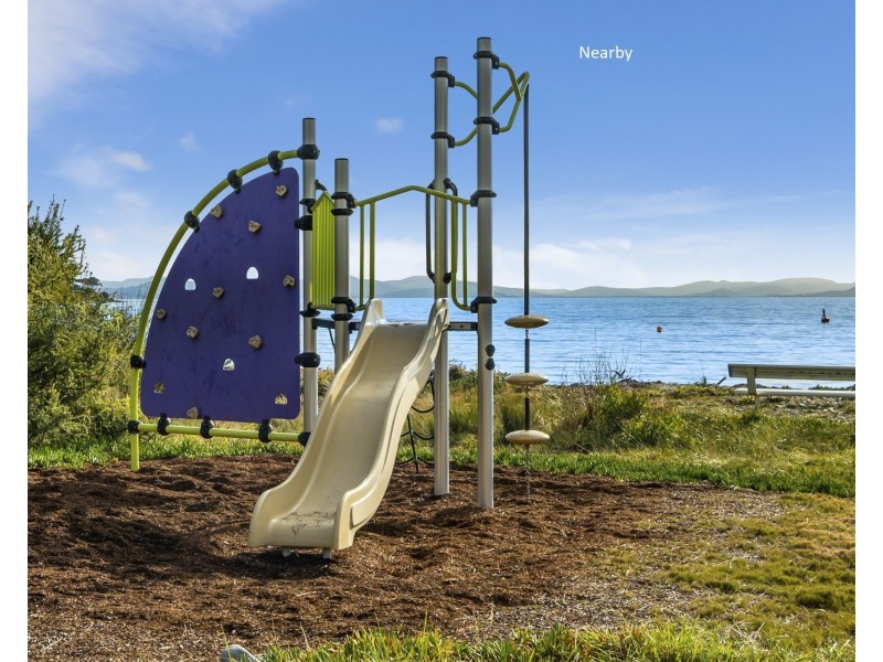 17 Sloping Main Drive, Sloping Main TAS 7186