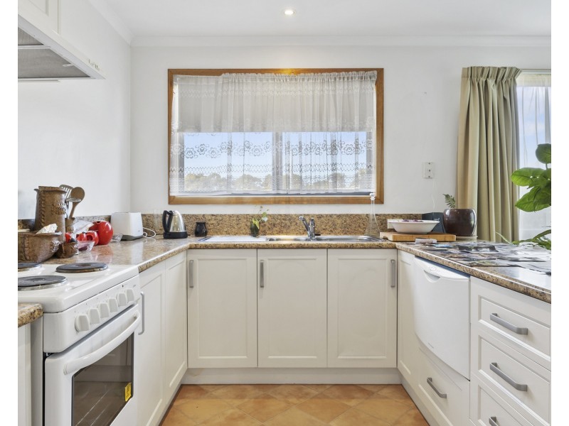 21 Carlton Beach Road, Dodges Ferry TAS 7173