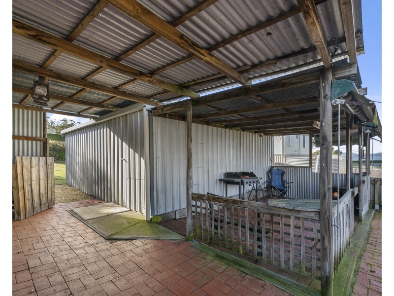 14 Broom Street, Primrose Sands TAS 7173