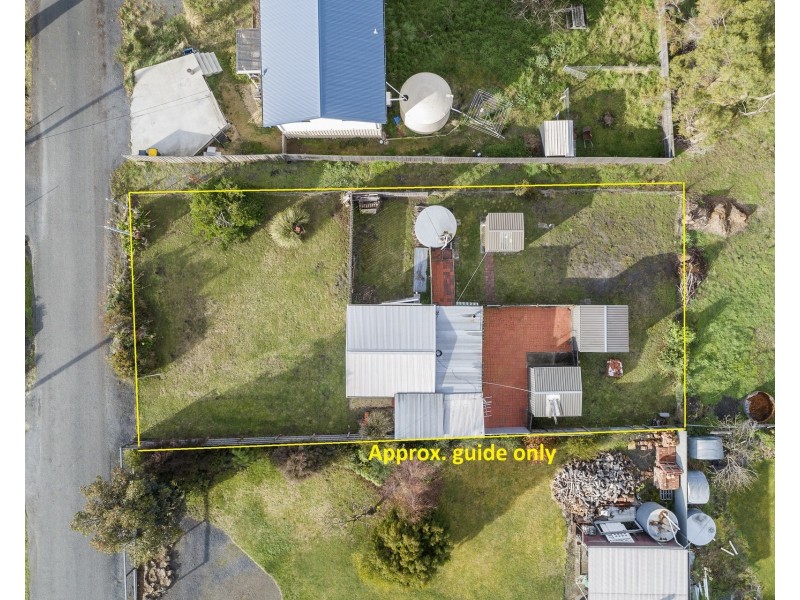 14 Broom Street, Primrose Sands TAS 7173