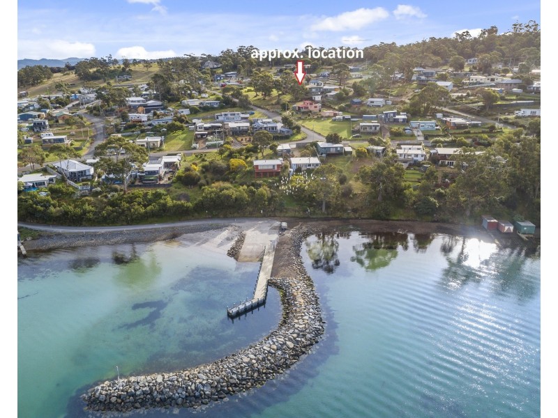 14 Broom Street, Primrose Sands TAS 7173