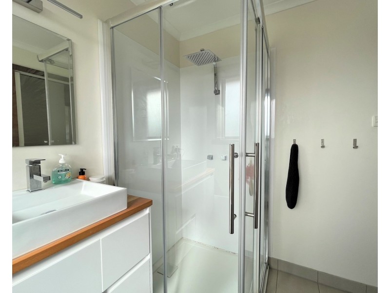 25 Hoffman Street, Midway Point TAS 7171